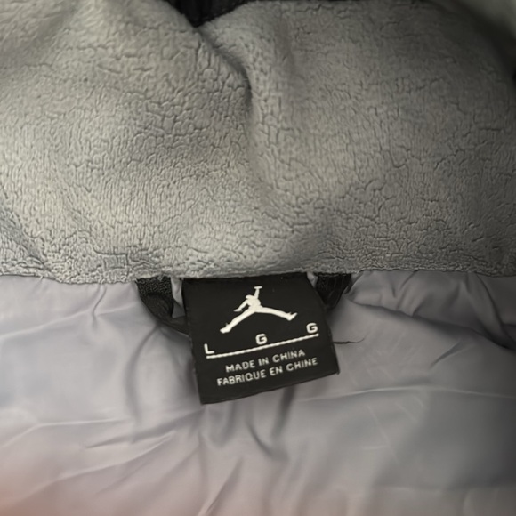 Jordan down hoodie - Picture 2 of 2